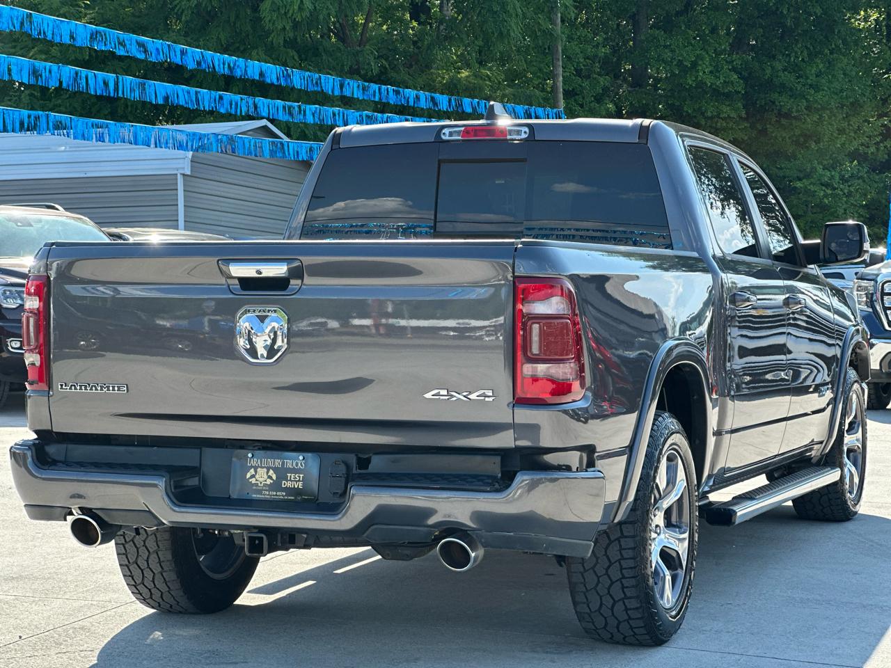 RAM 1500 Laramie Crew Cab SWB 4WD 2021