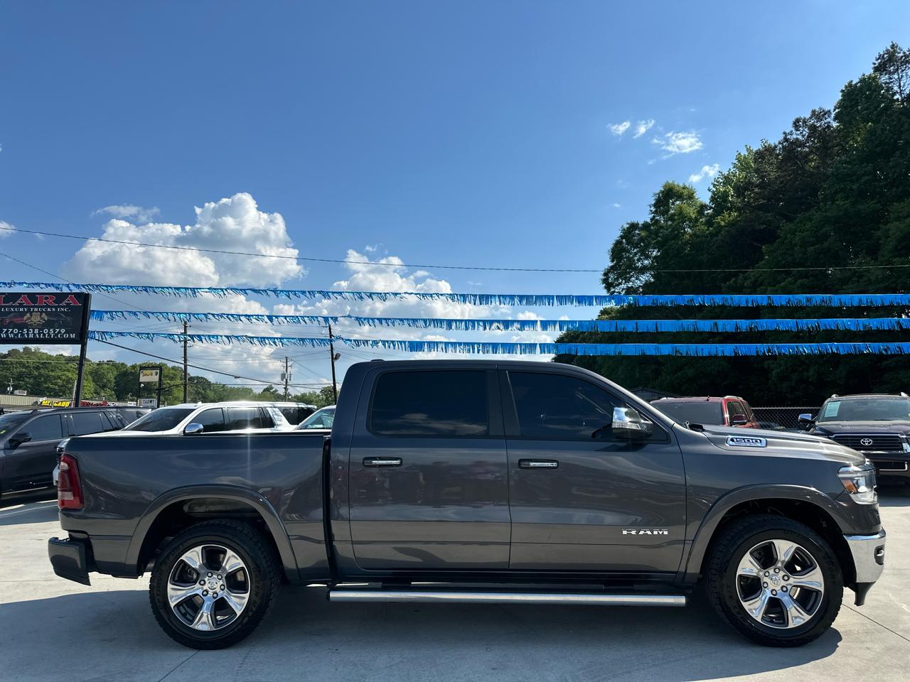 RAM 1500 Laramie Crew Cab SWB 4WD 2021