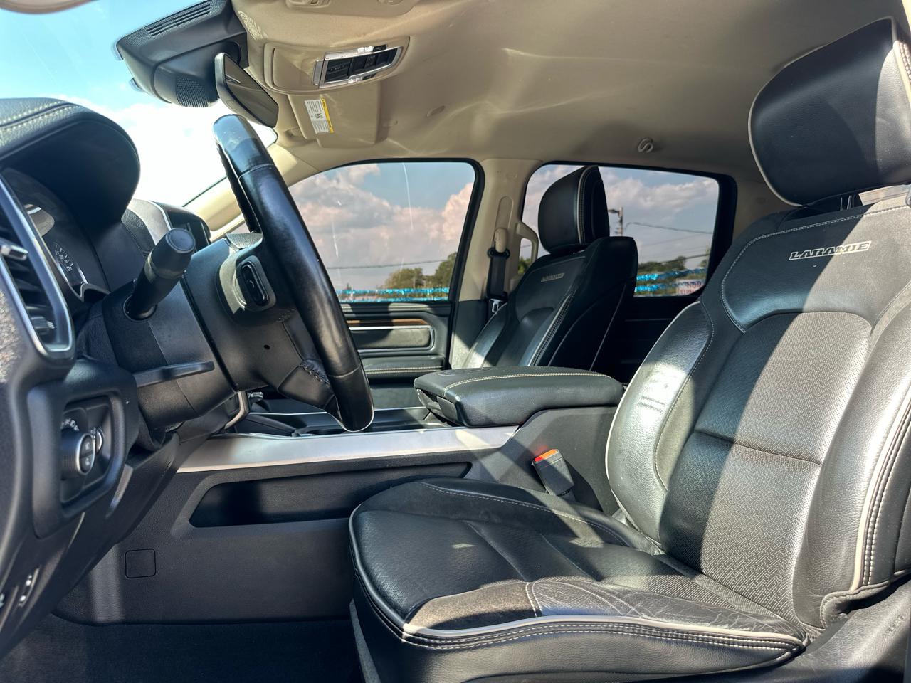 RAM 1500 Laramie Crew Cab SWB 4WD 2021
