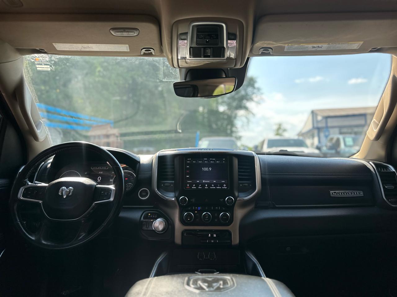 RAM 1500 Laramie Crew Cab SWB 4WD 2021