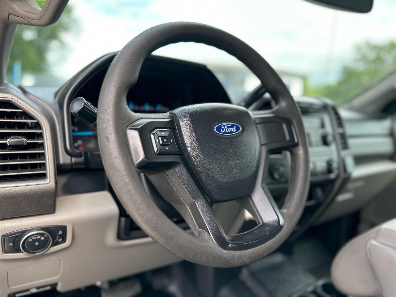 Ford F-250 SD XL 4WD 2018