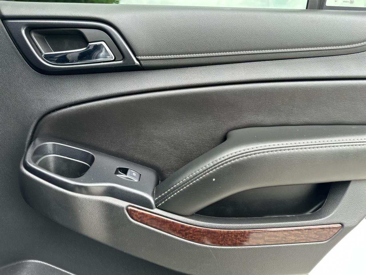 GMC Yukon SLE 2WD 2020