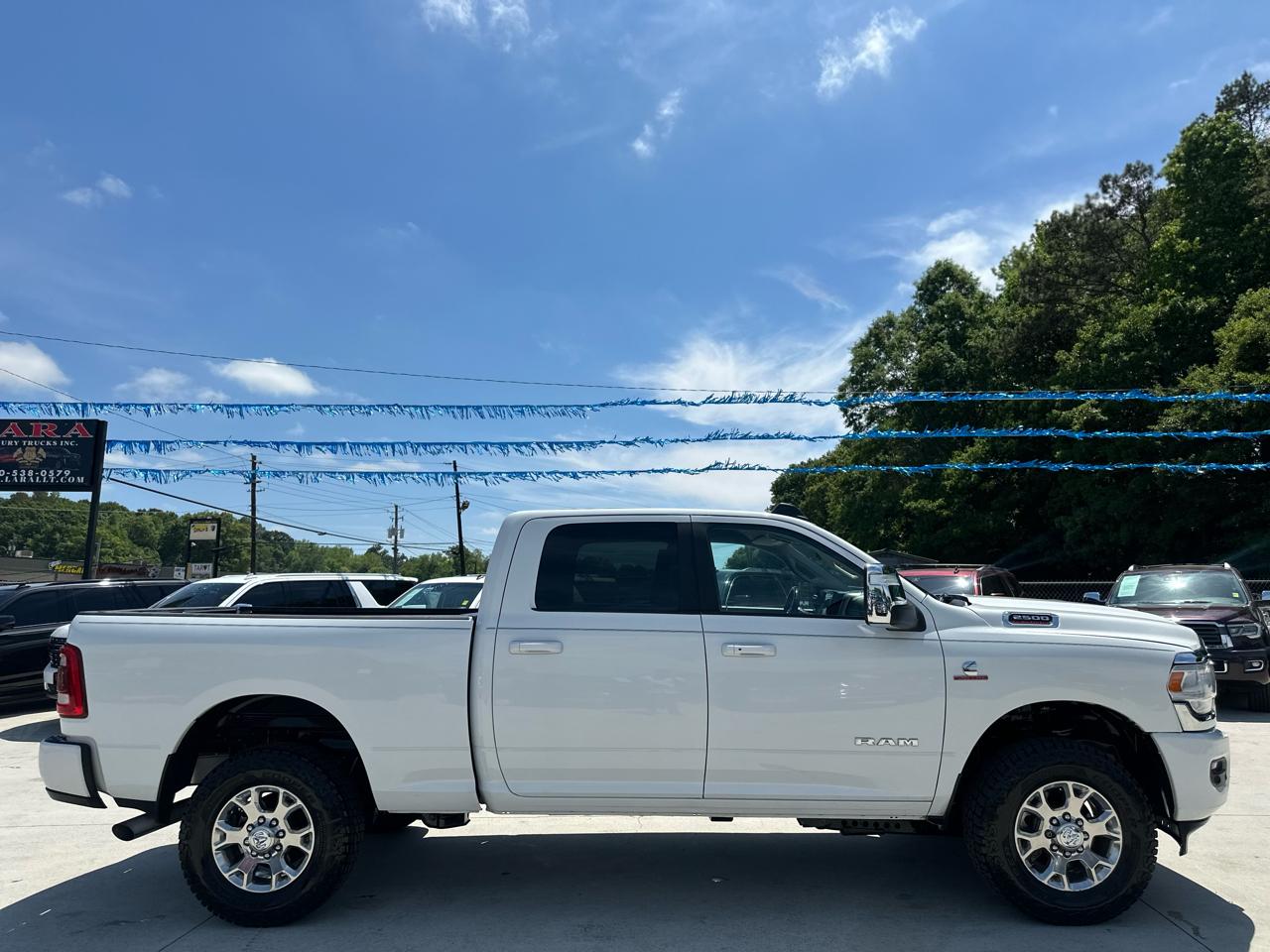 RAM 2500 Laramie Crew Cab SWB 4WD 2024