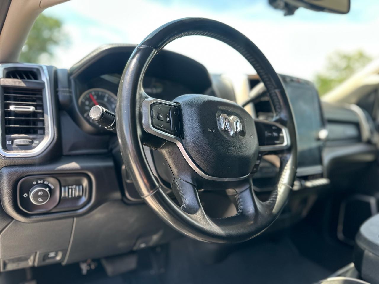 RAM 2500 Laramie Crew Cab SWB 4WD 2024