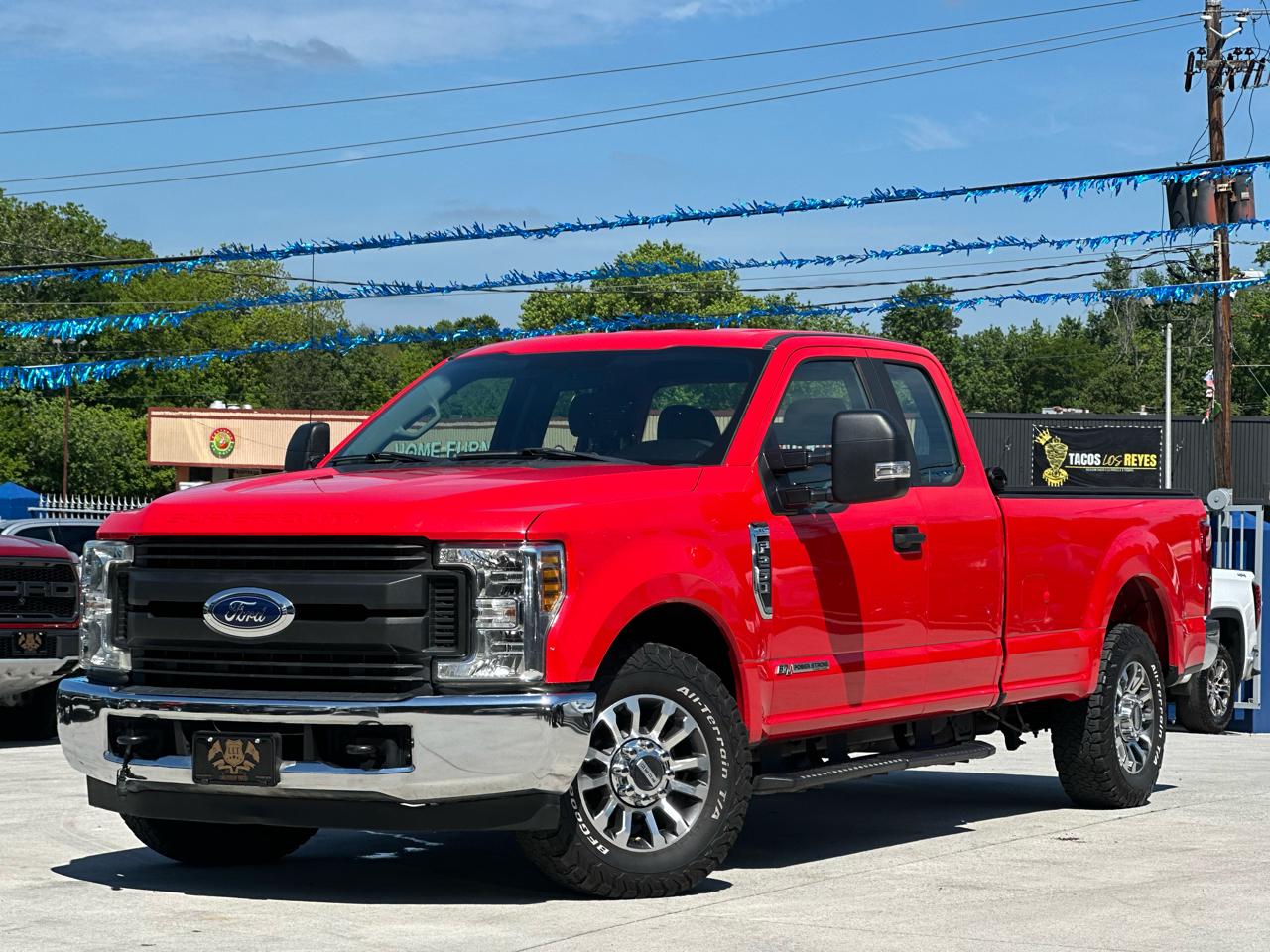 Ford F-250 SD Lariat SuperCab 2WD 2019