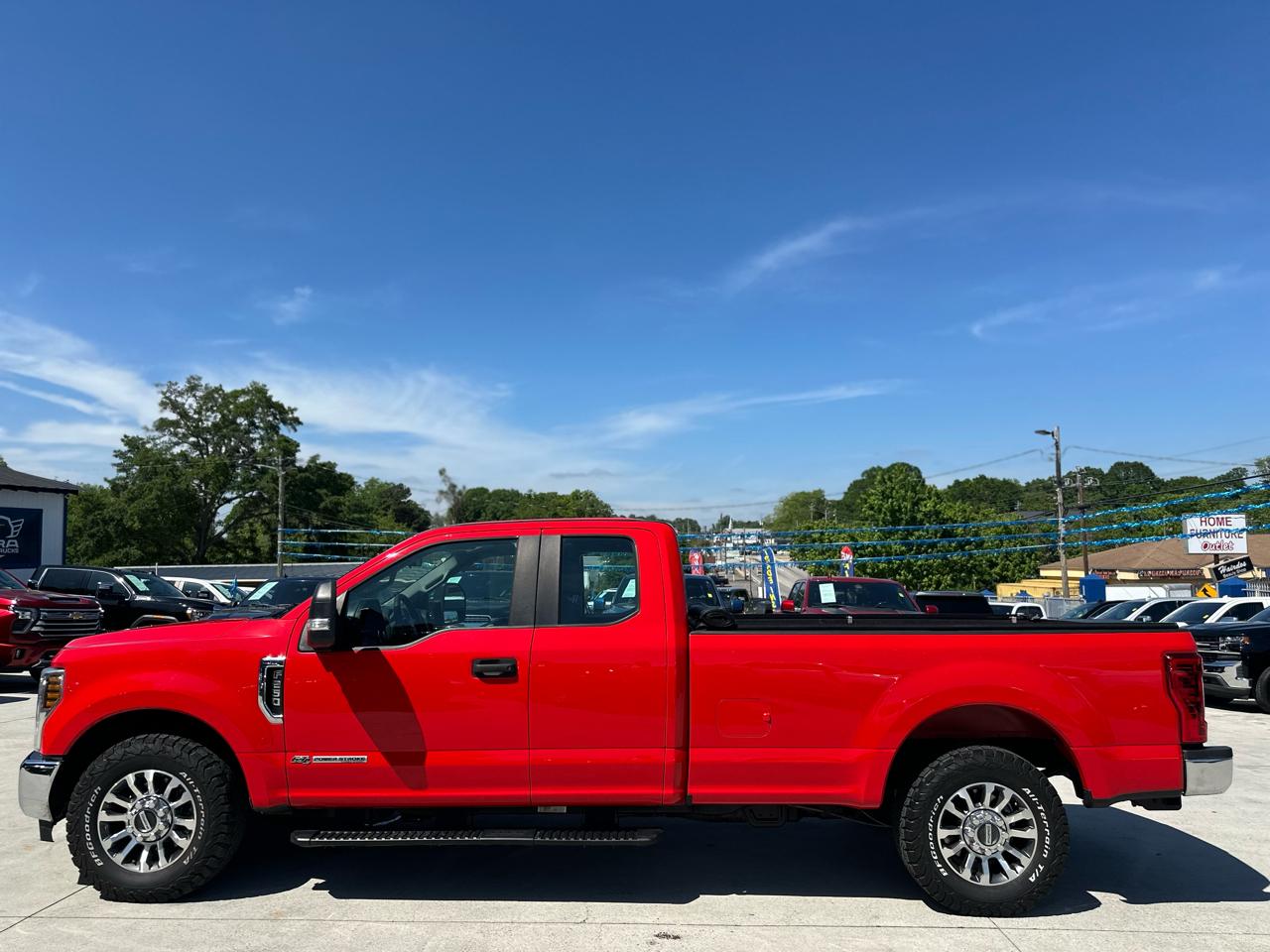 Ford F-250 SD Lariat SuperCab 2WD 2019