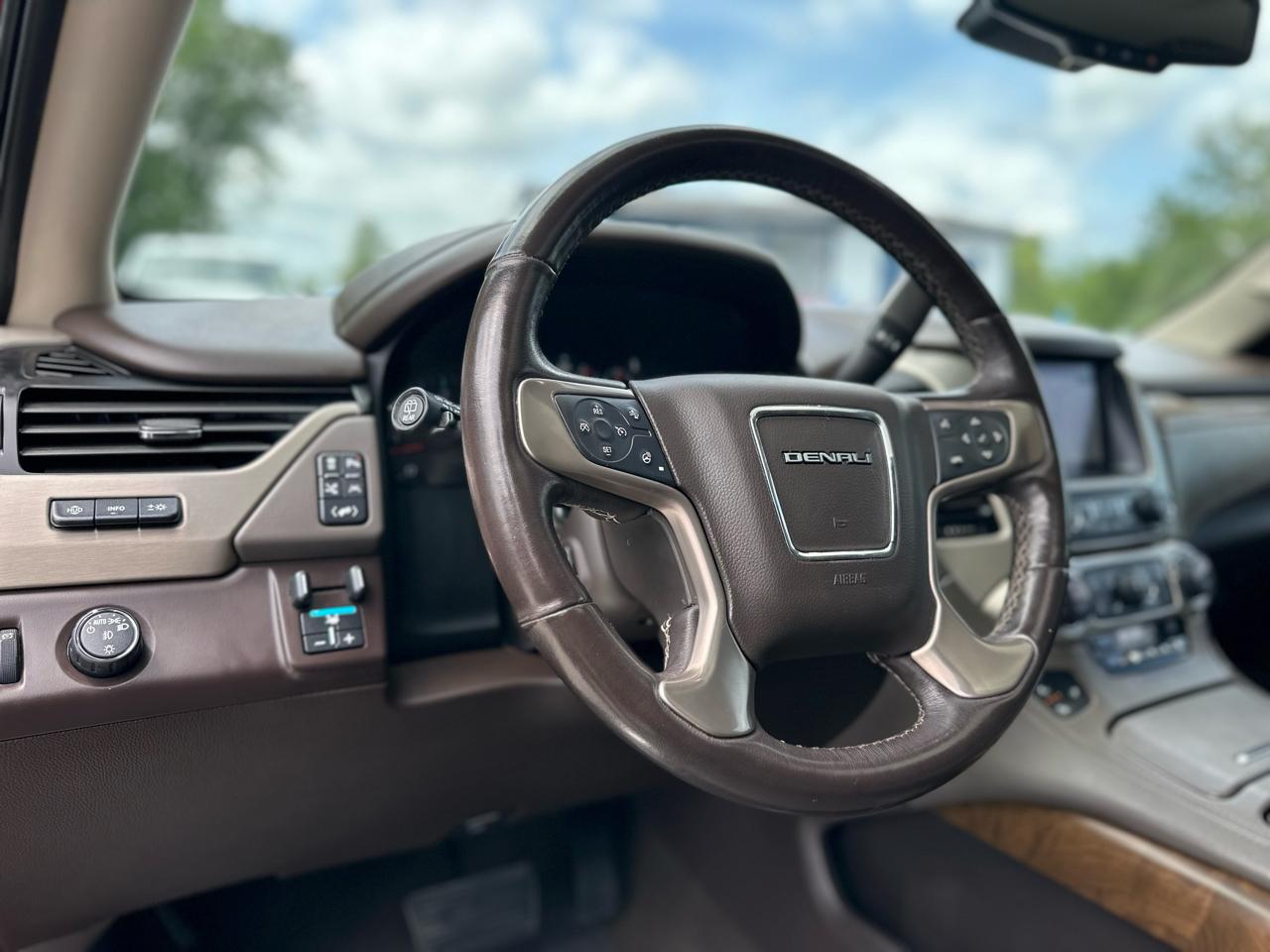 GMC Yukon Denali 2WD 2019