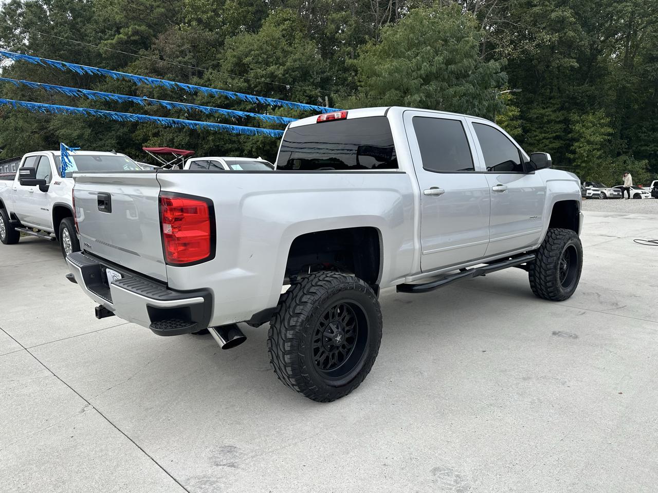 Chevrolet Silverado 1500 LT Crew Cab 4WD 2017