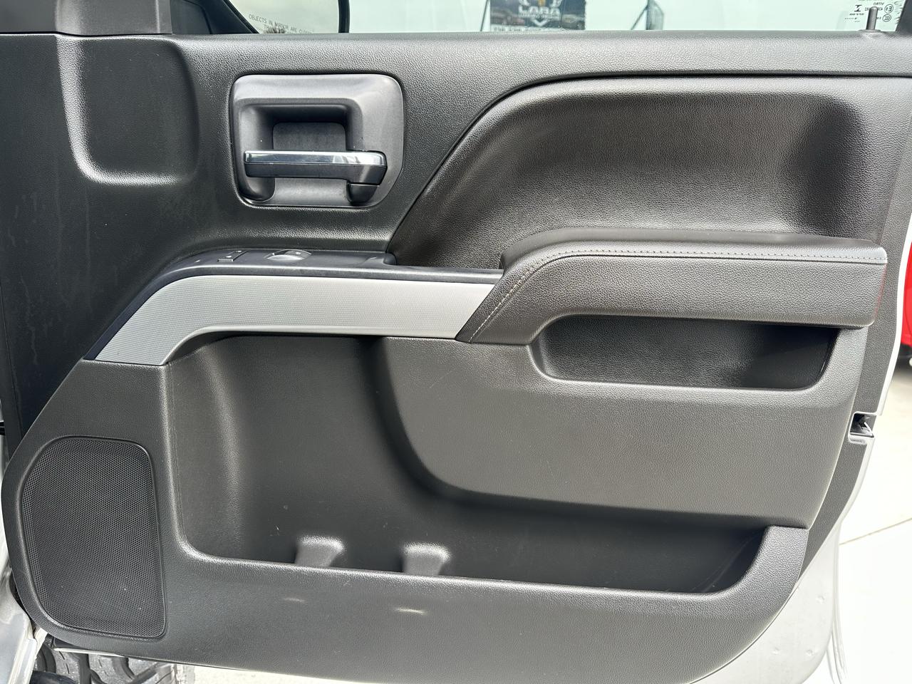Chevrolet Silverado 1500 LT Crew Cab 4WD 2017