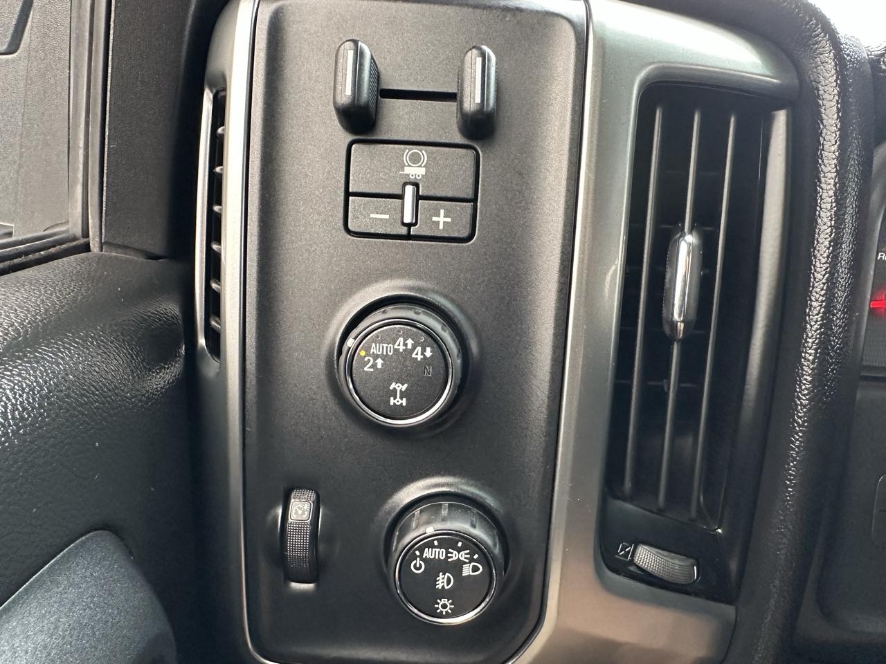 Chevrolet Silverado 1500 LT Crew Cab 4WD 2017