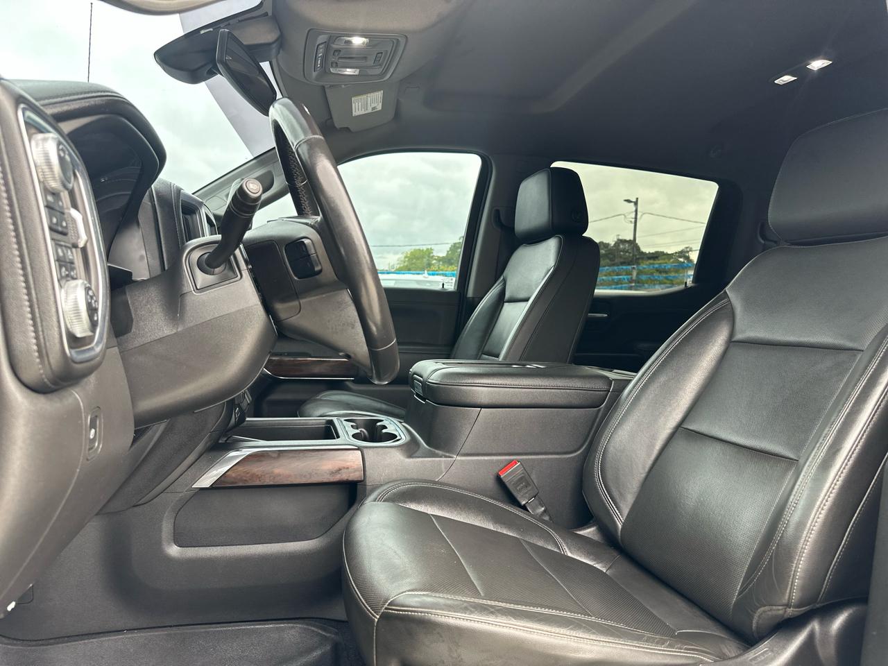 GMC Sierra 1500 SLT Crew Cab 4WD 2020