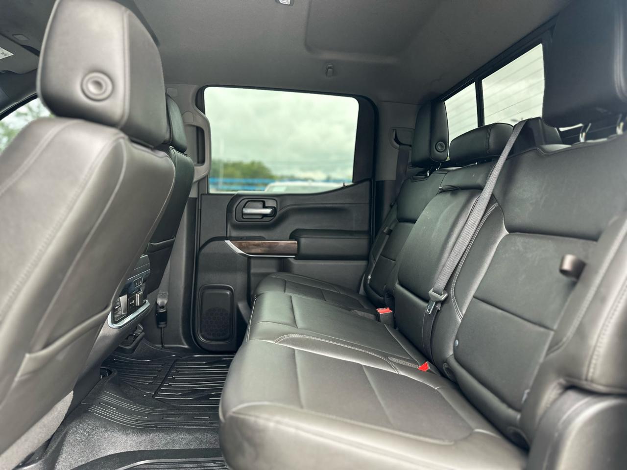 GMC Sierra 1500 SLT Crew Cab 4WD 2020