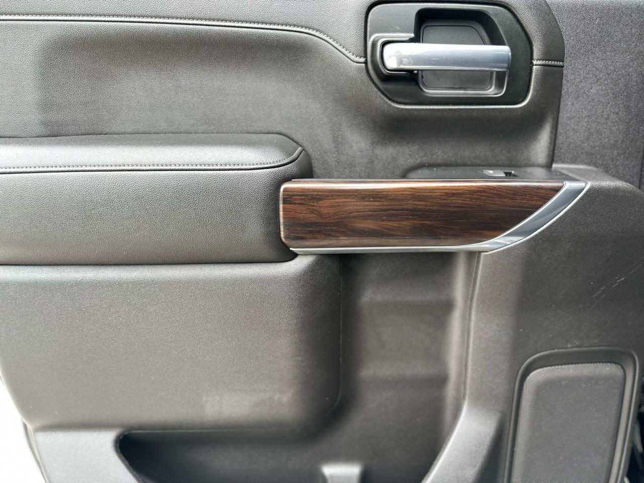 GMC Sierra 1500 SLT Crew Cab 4WD 2020