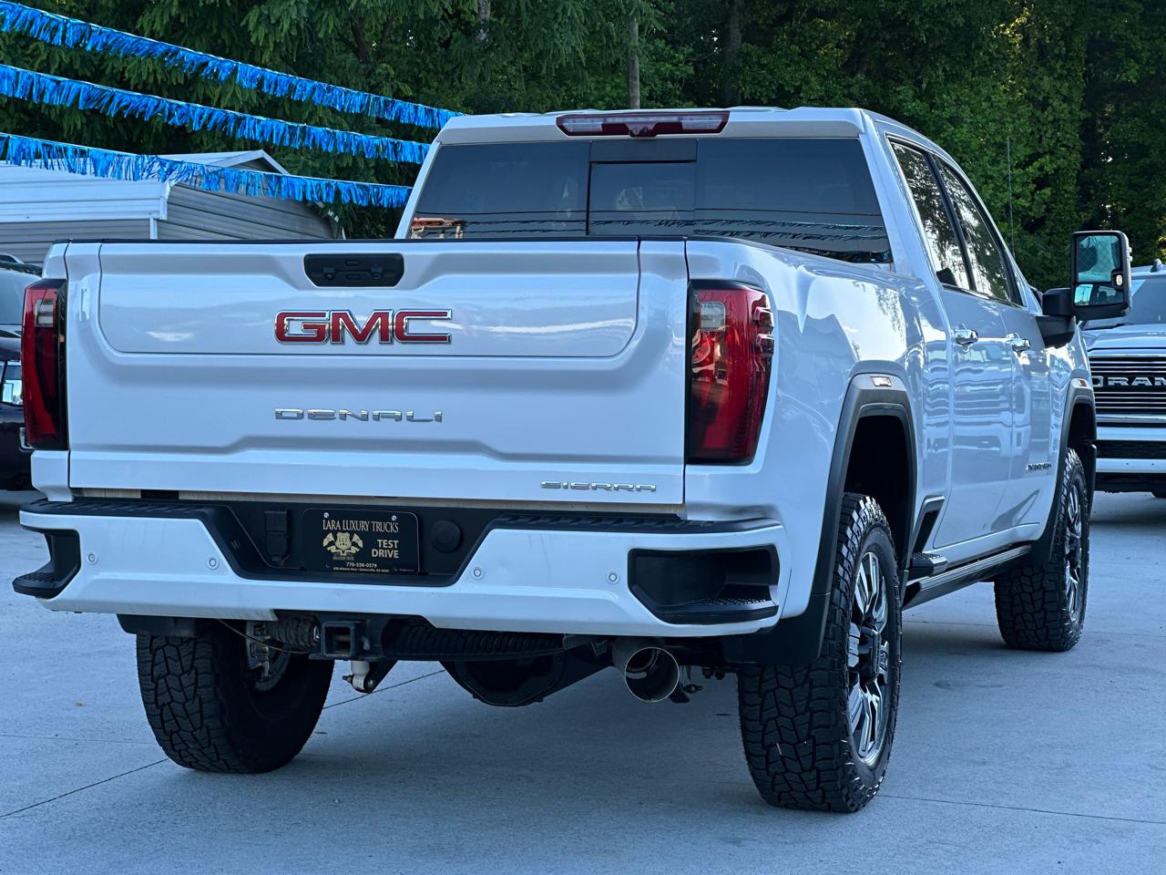 GMC Sierra 2500HD Denali Crew Cab 4WD SB 2024
