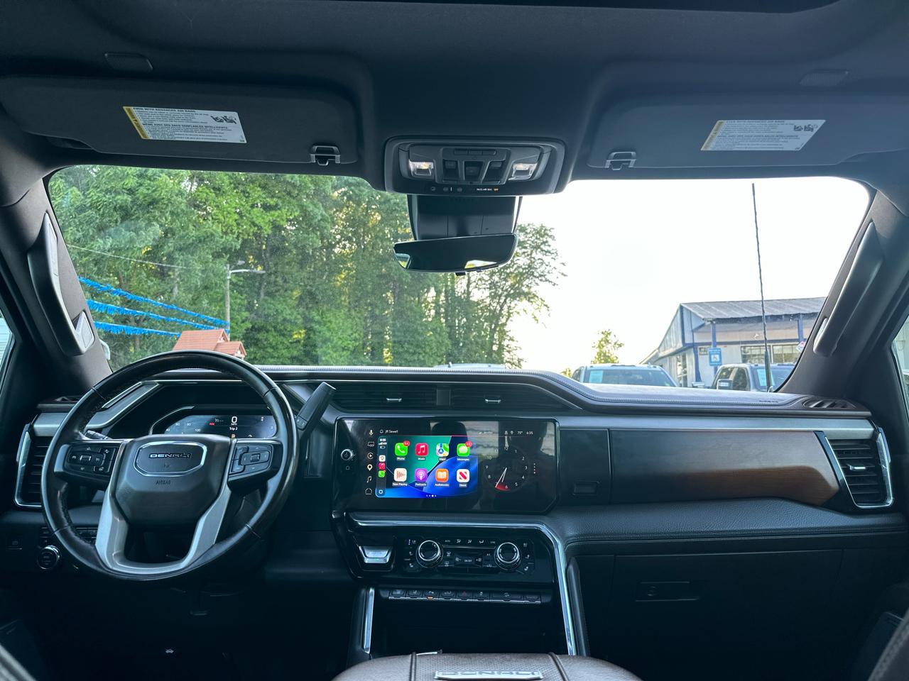 GMC Sierra 2500HD Denali Crew Cab 4WD SB 2024