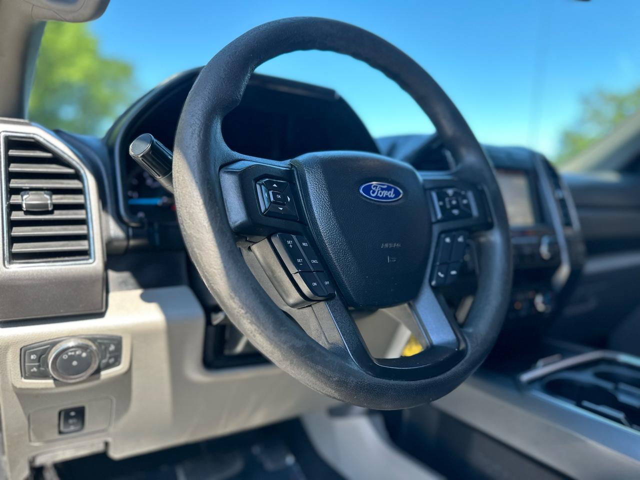 Ford F-350 SD XLT SuperCab 4WD 2019