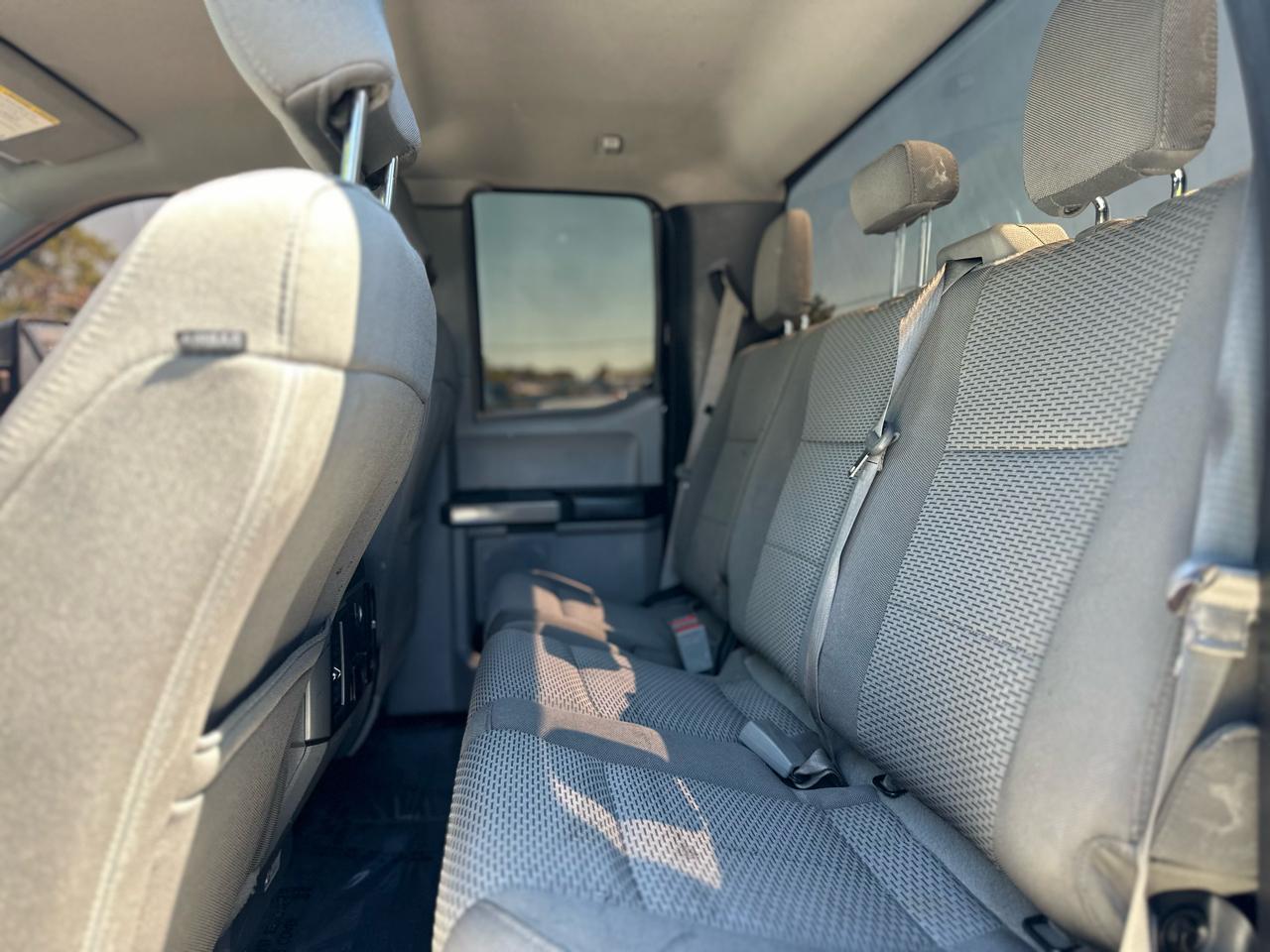 Ford F-350 SD XLT SuperCab 4WD 2019