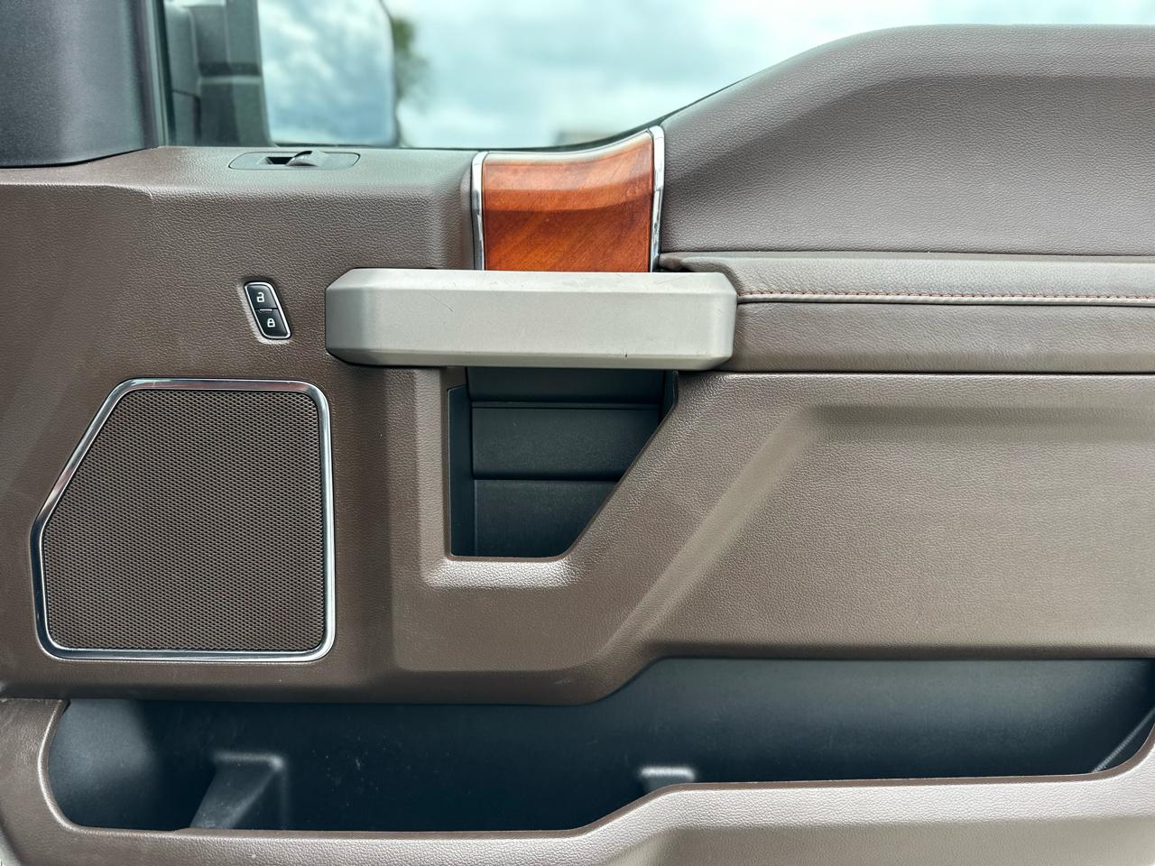 Ford F-150 King-Ranch SuperCrew 5.5-ft. 4WD 2019