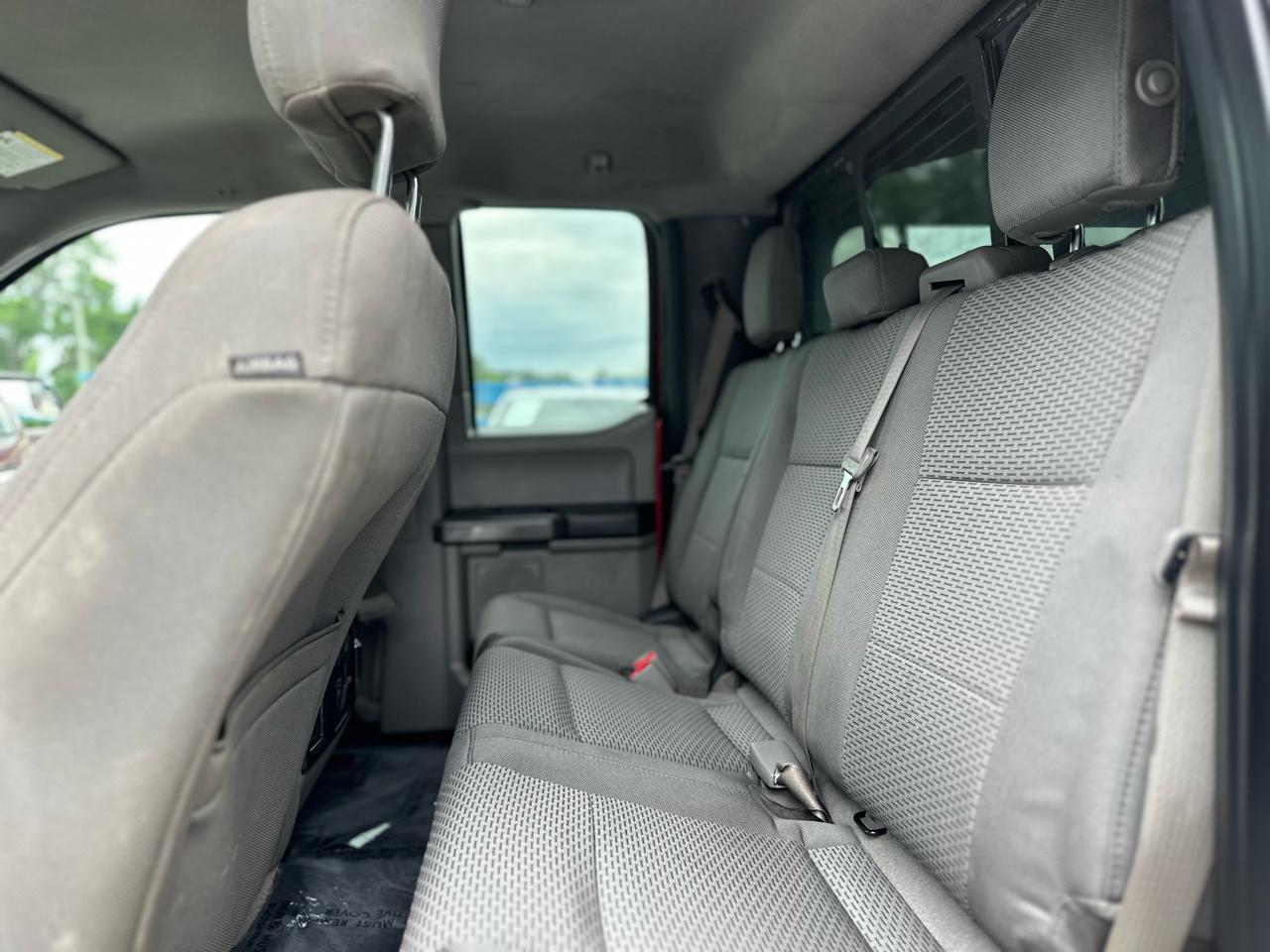 Ford F-150 XLT 4WD 2016