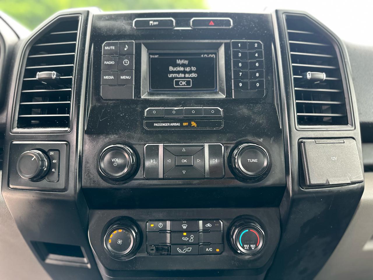 Ford F-150 XL 4WD 2017