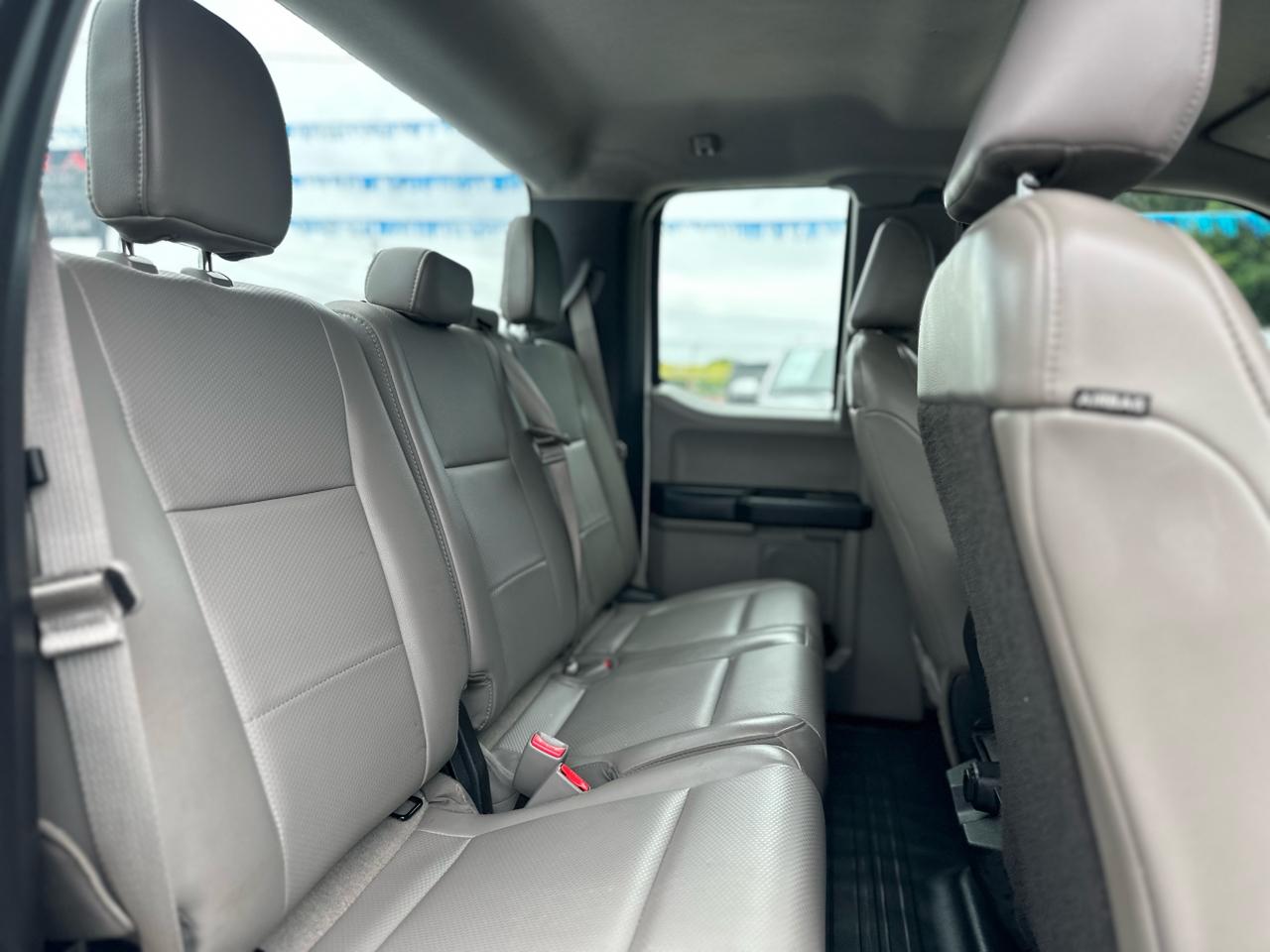 Ford F-150 XL 4WD 2017