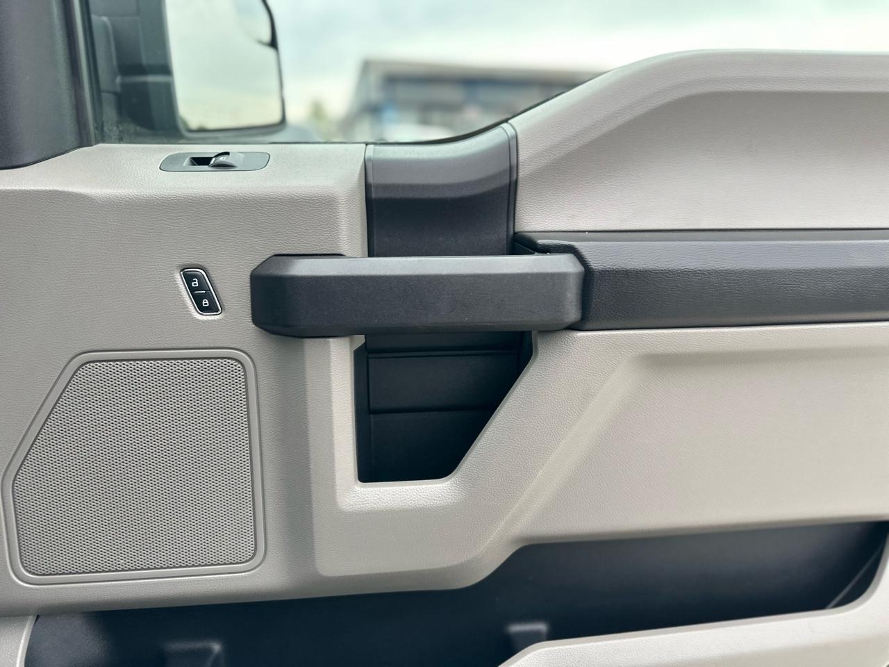 Ford F-150 XL 4WD 2017