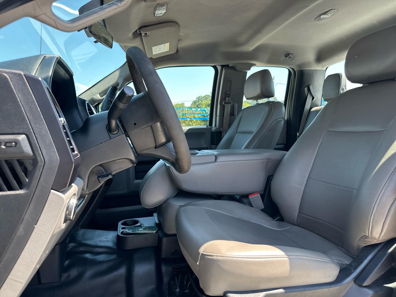 Ford F-150 XL 4WD 2017