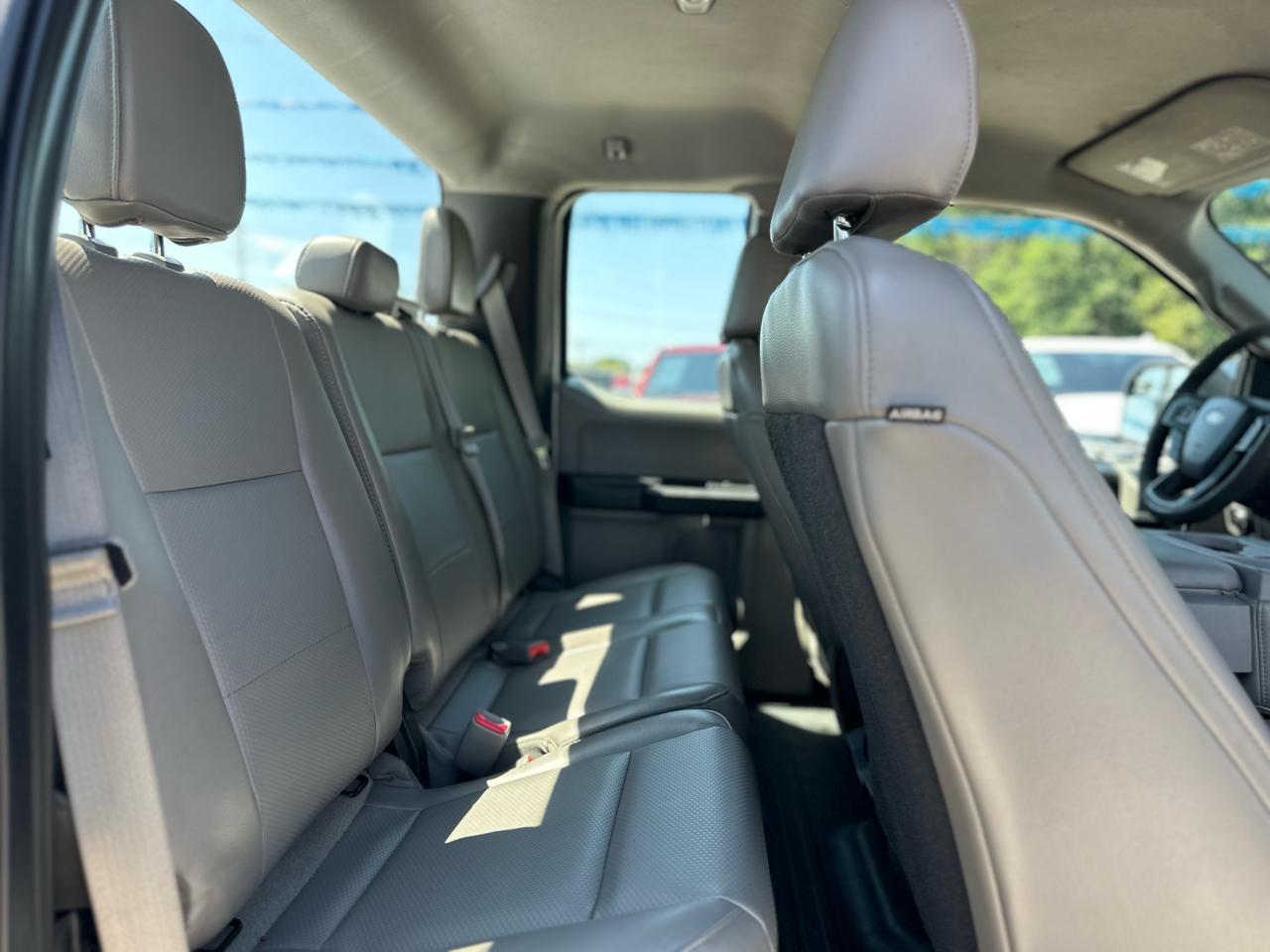 Ford F-150 XL 4WD 2017