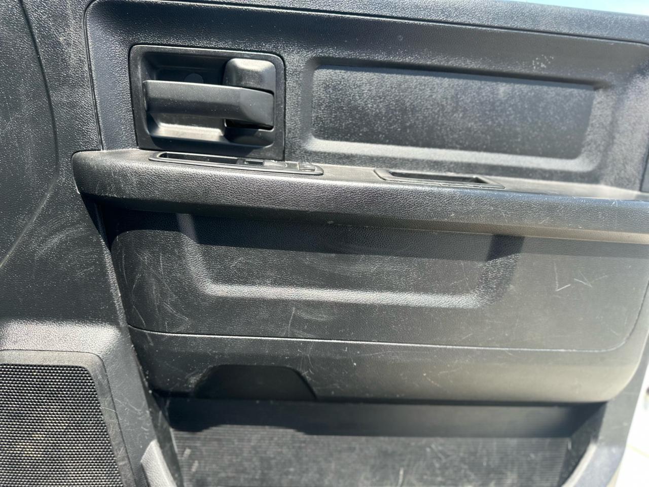 RAM 3500 ST Crew Cab LWB 2WD 2014