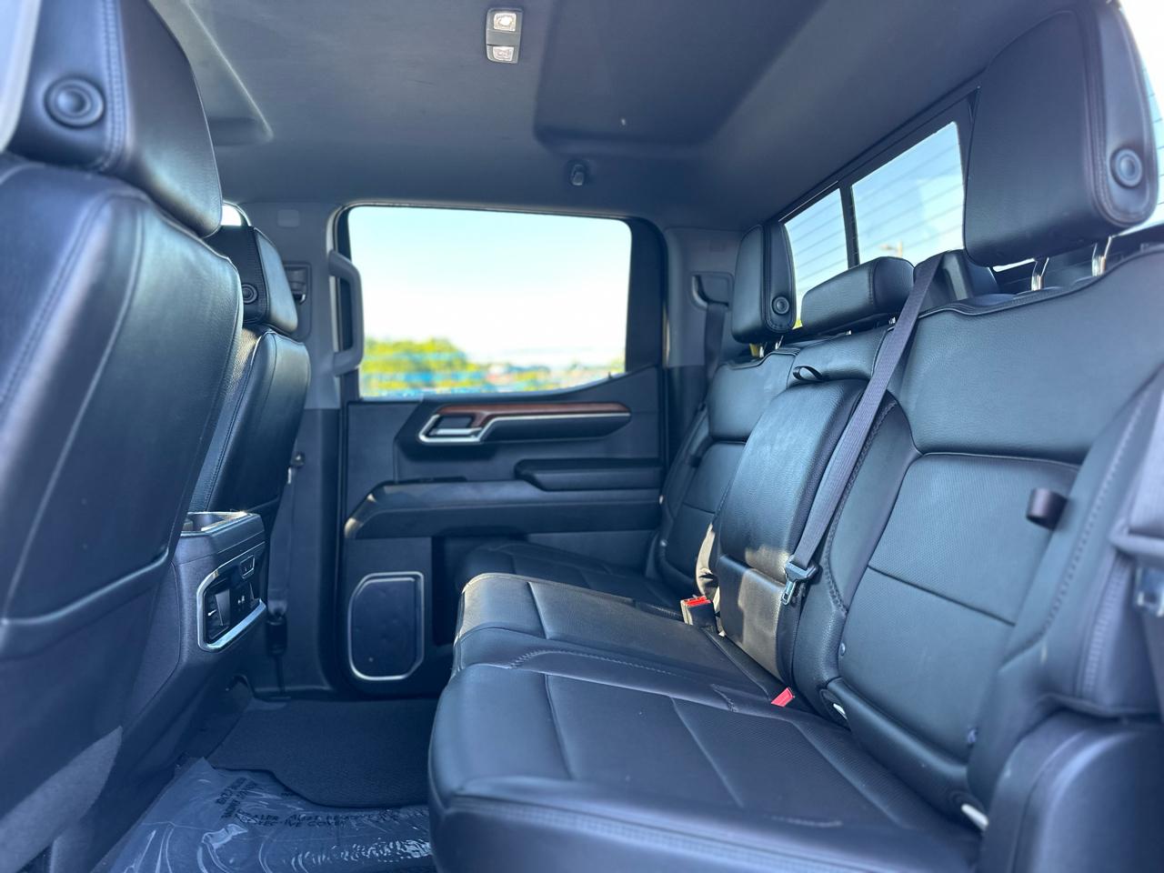 GMC Sierra 1500 Denali Crew Cab Short Box 4WD 2023