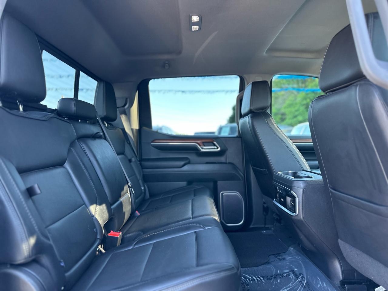 GMC Sierra 1500 Denali Crew Cab Short Box 4WD 2023