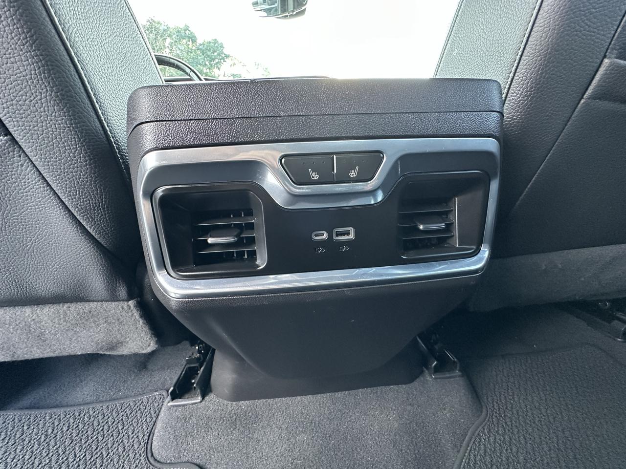 GMC Sierra 1500 Denali Crew Cab Short Box 4WD 2023