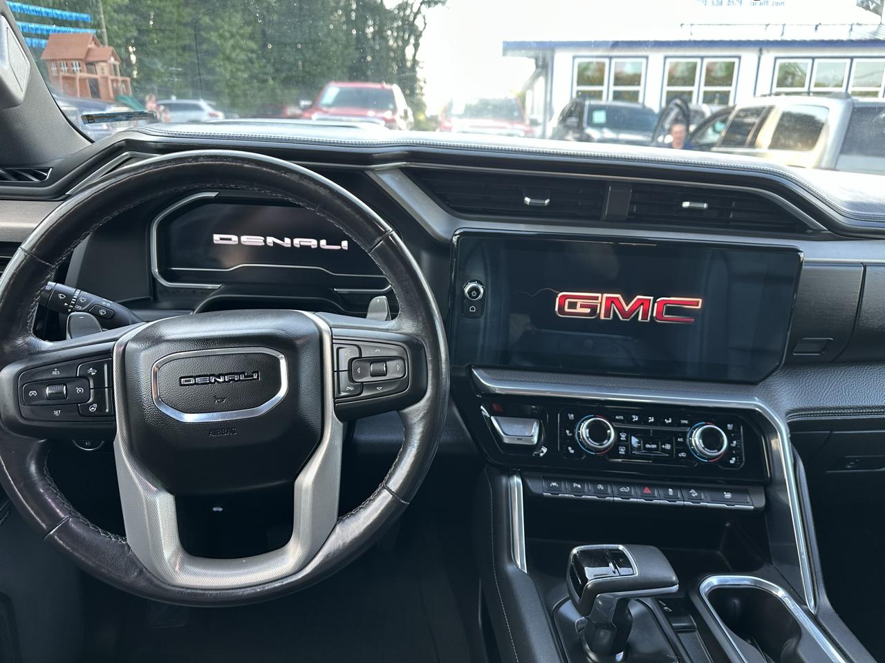 GMC Sierra 1500 Denali Crew Cab Short Box 4WD 2023