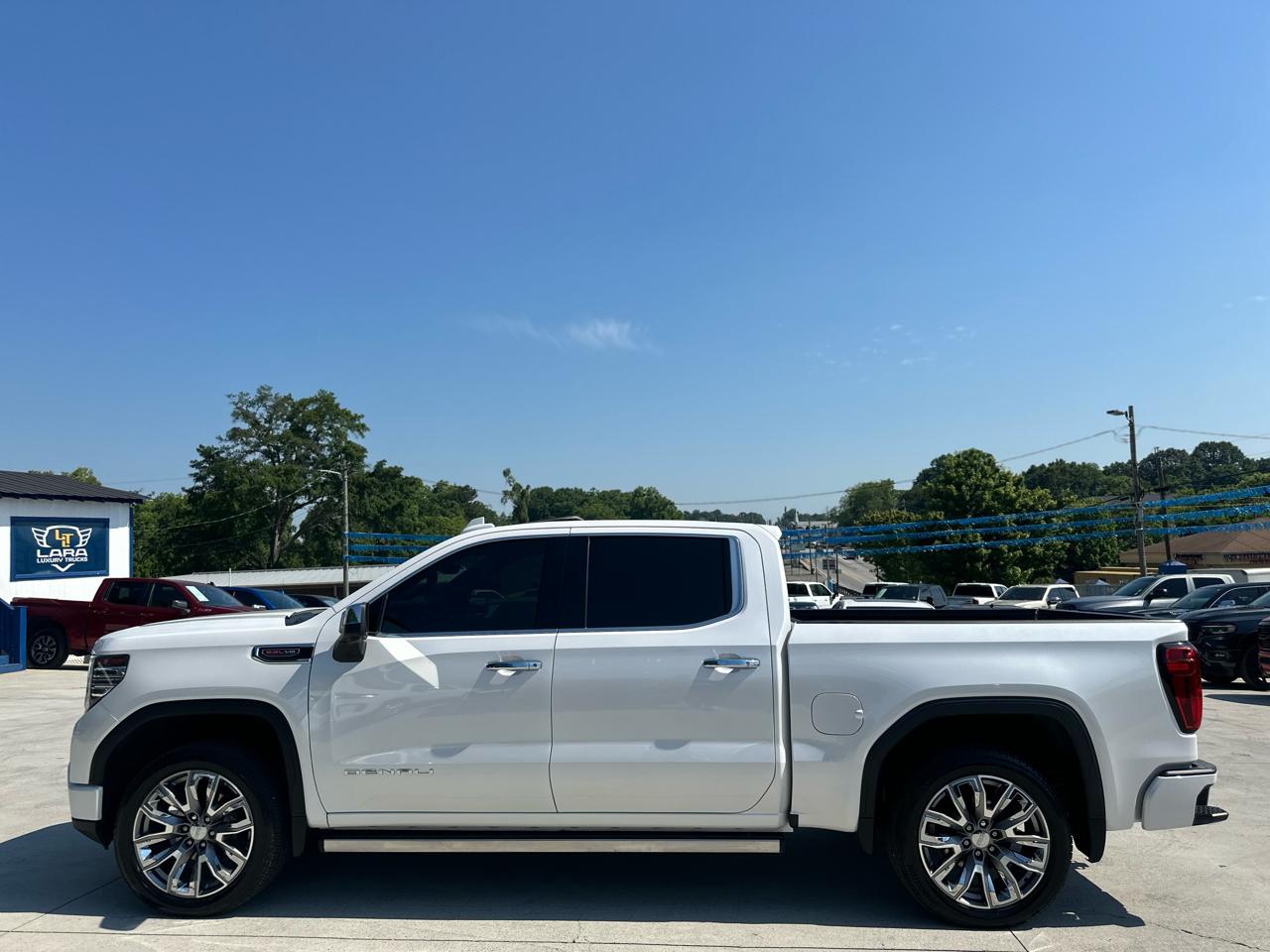 GMC Sierra 1500 Denali Crew Cab Short Box 4WD 2024