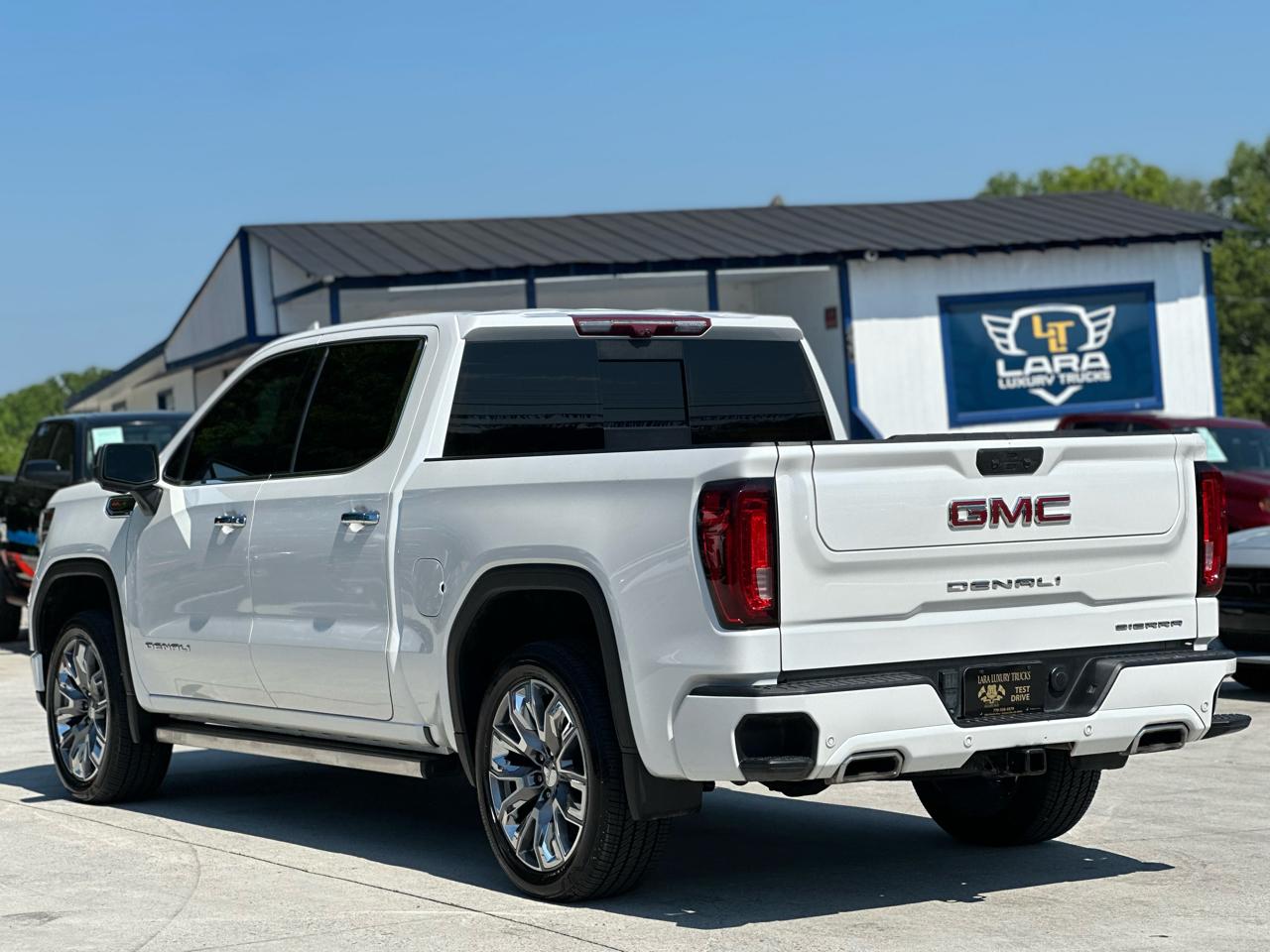 GMC Sierra 1500 Denali Crew Cab Short Box 4WD 2024
