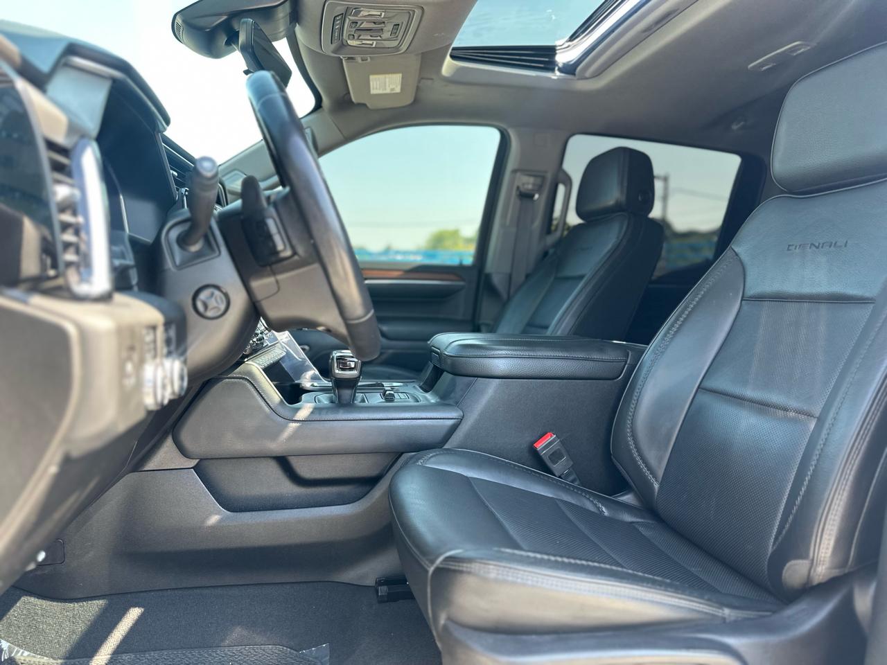 GMC Sierra 1500 Denali Crew Cab Short Box 4WD 2024