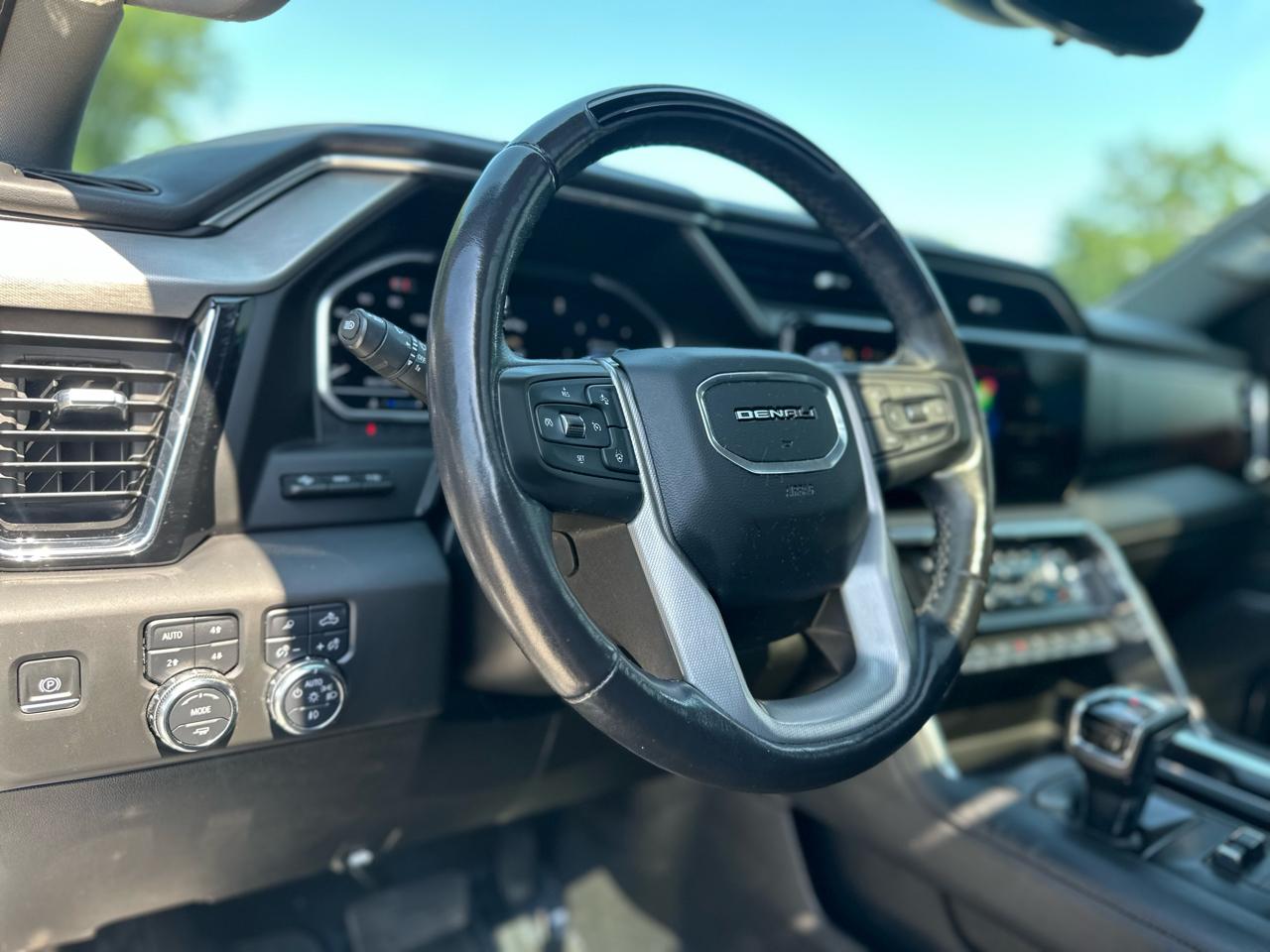GMC Sierra 1500 Denali Crew Cab Short Box 4WD 2024