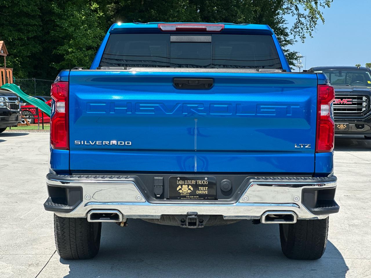 Chevrolet Silverado 1500 LT Z71 Crew Cab 4WD 2022