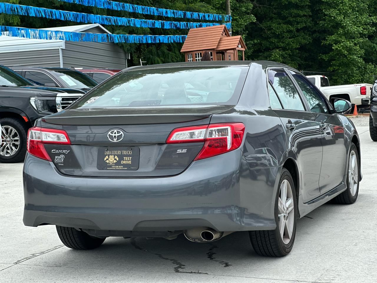 Toyota Camry XLE 2013