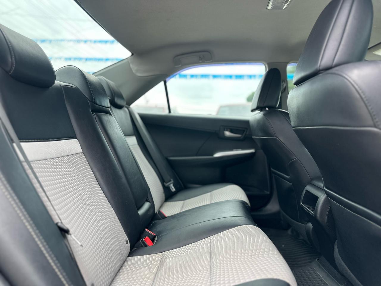 Toyota Camry XLE 2013