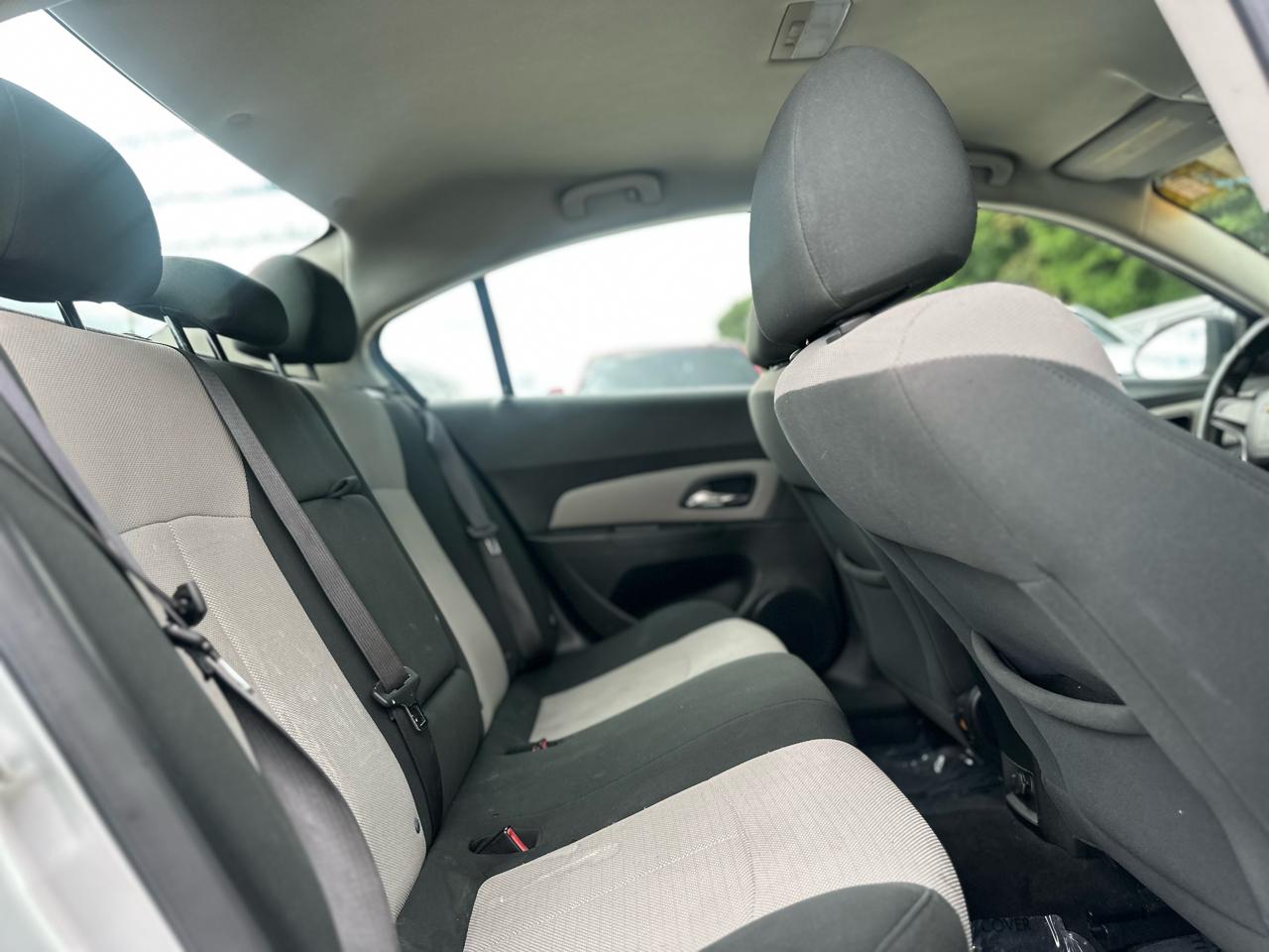 Chevrolet Cruze 2LS 2011
