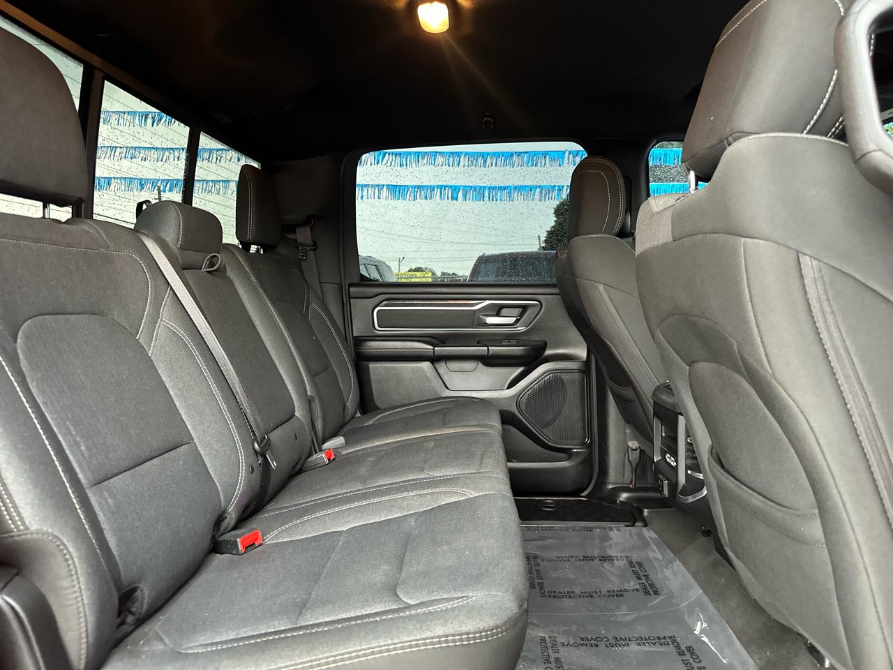 RAM 1500 Big Horn Crew Cab SWB 4WD 2020