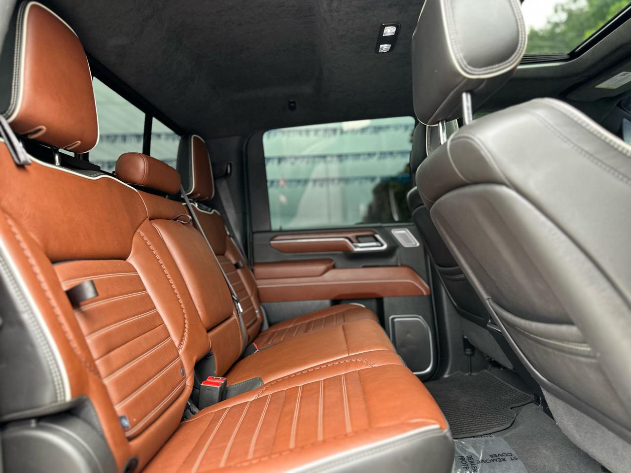 GMC Sierra 2500HD Denali Ultimate Crew Cab 4WD 2024