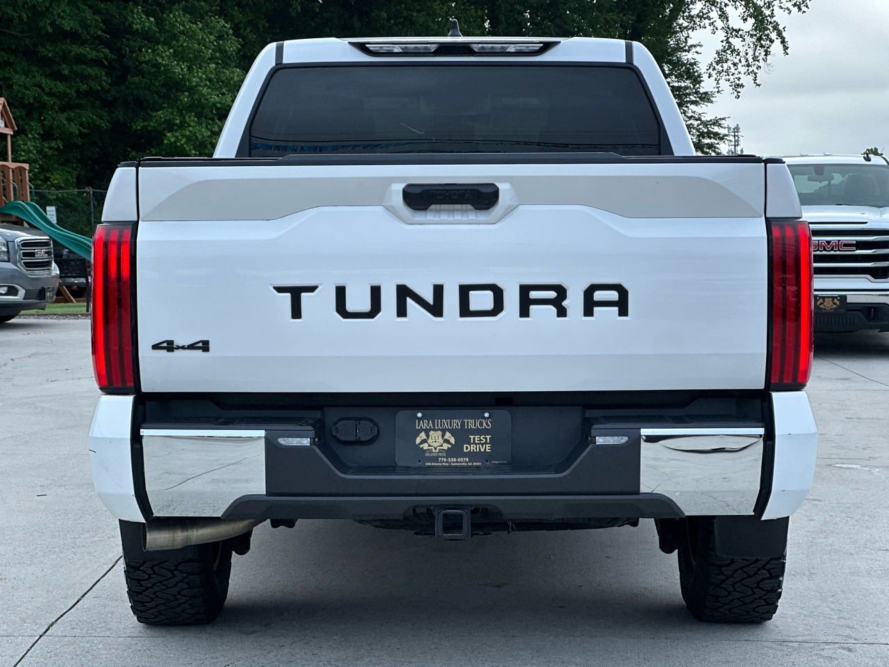 Toyota Tundra SR5 2022