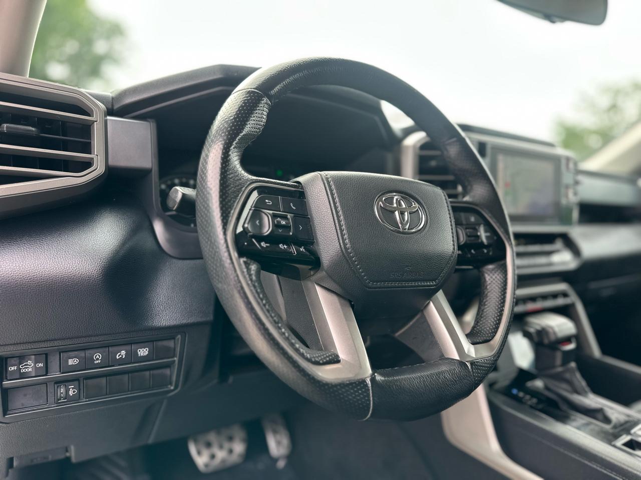 Toyota Tundra SR5 2022