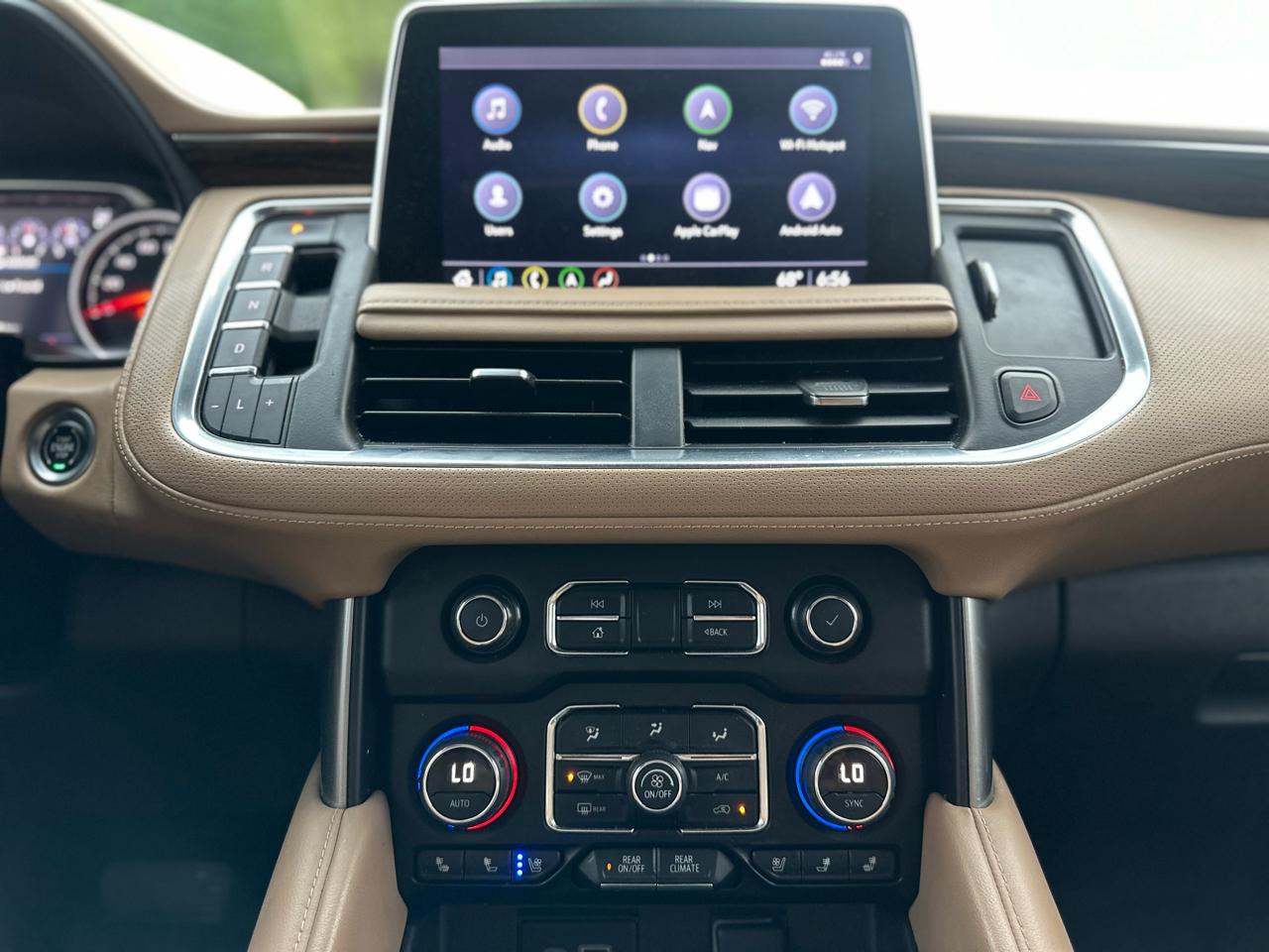 Chevrolet Suburban Premier 4WD 2021