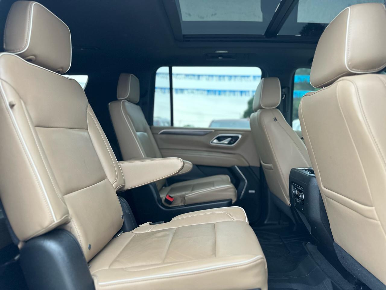 Chevrolet Suburban Premier 4WD 2021