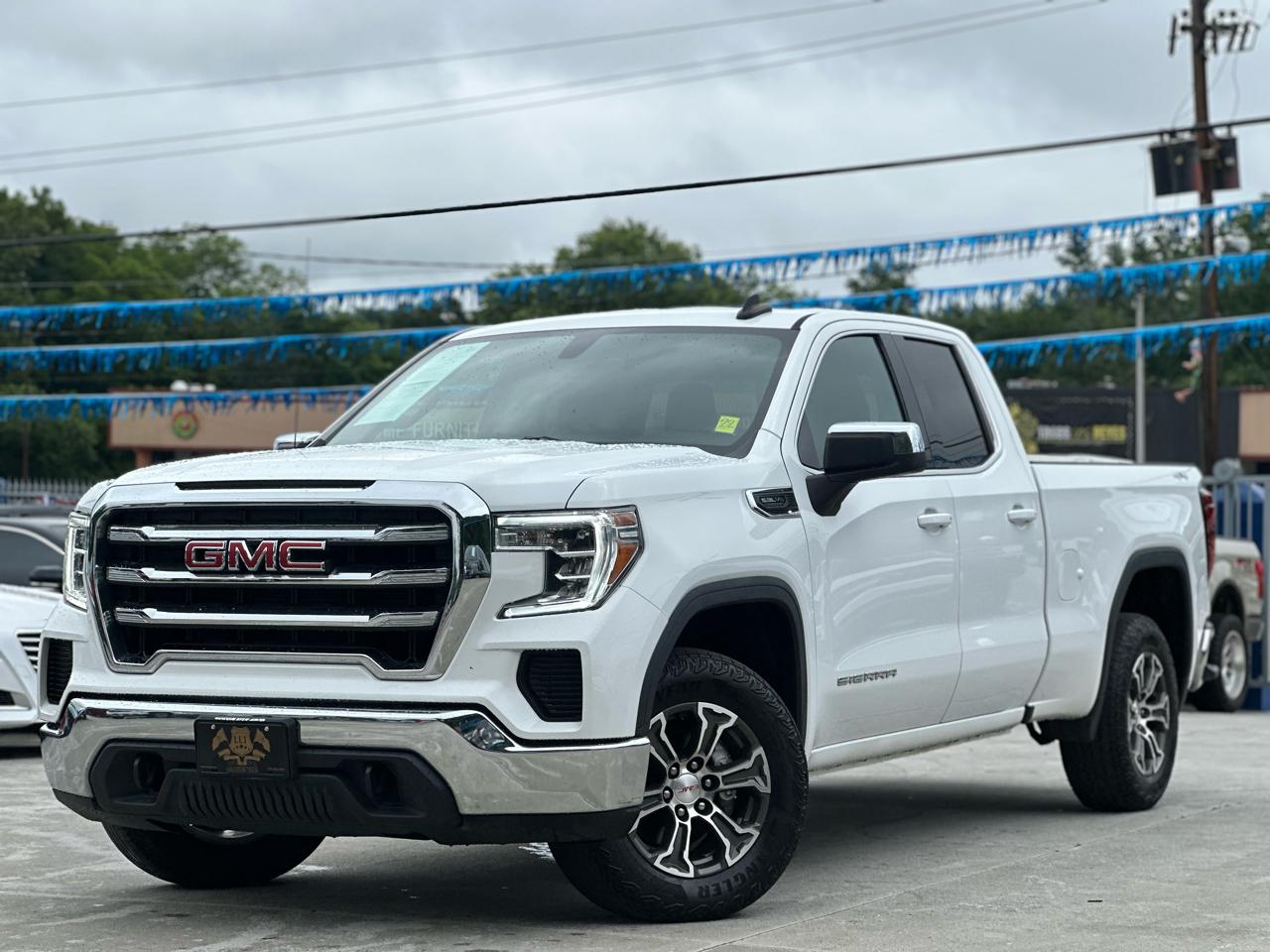 GMC Sierra 1500 SLE 4WD 2021