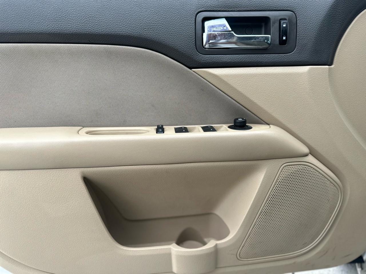 Ford Fusion SE 2010