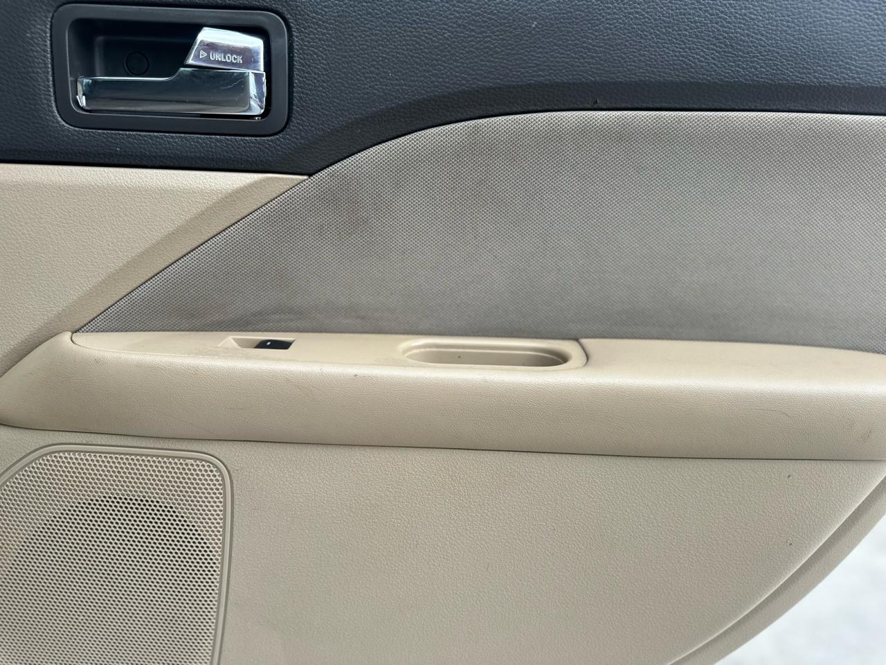 Ford Fusion SE 2010